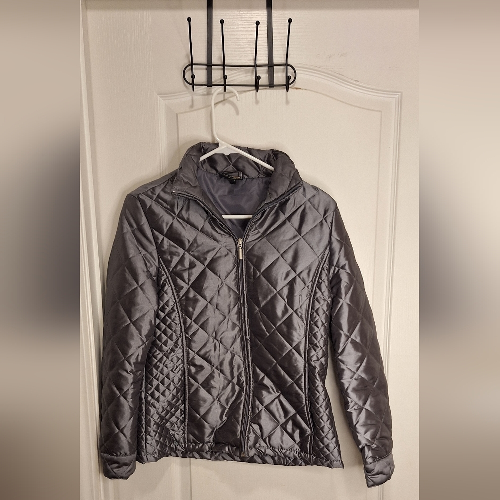 Jane Ashley Women's Shiny Silver Quilted Puffer Jacket